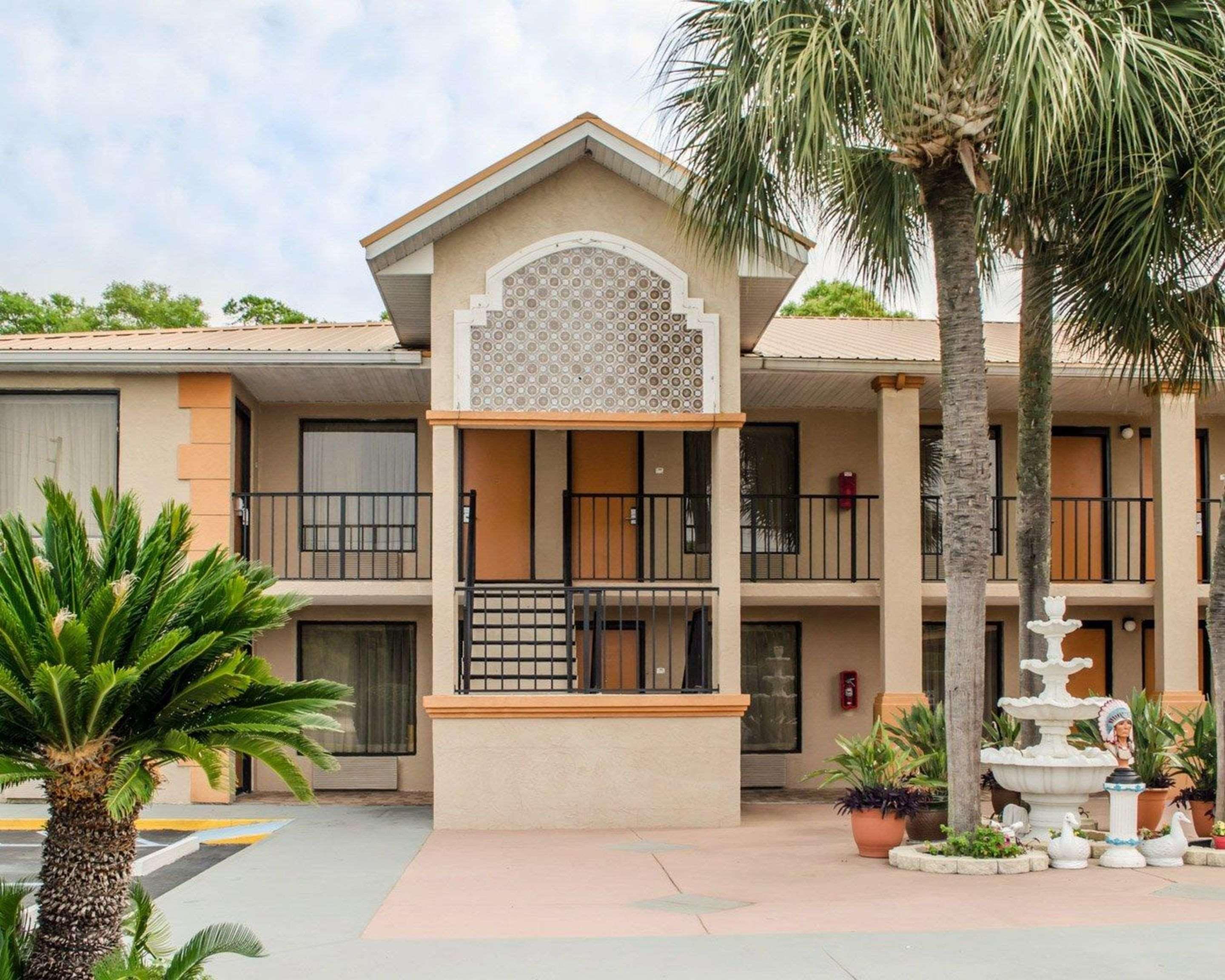 Quality Inn Near Manatee Springs State Park Chiefland Exteriör bild