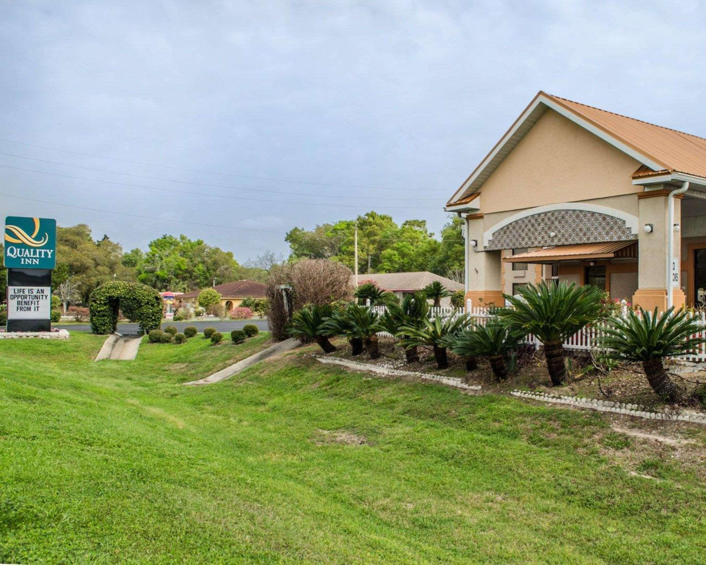 Quality Inn Near Manatee Springs State Park Chiefland Exteriör bild