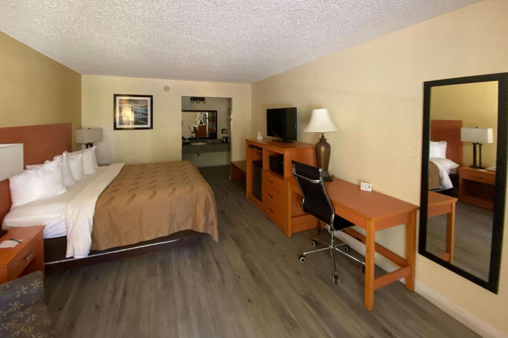 Quality Inn Near Manatee Springs State Park Chiefland Exteriör bild