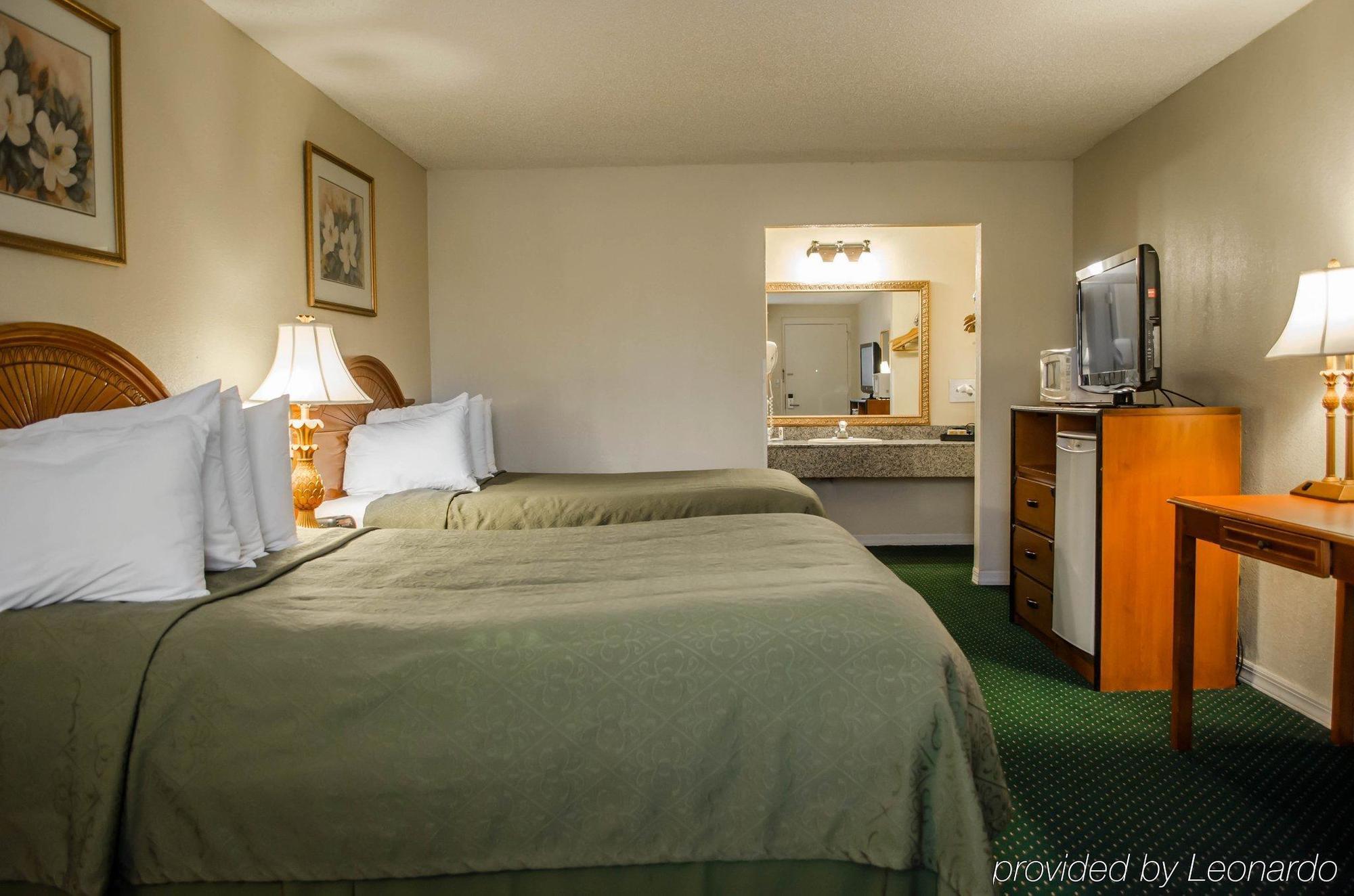 Quality Inn Near Manatee Springs State Park Chiefland Exteriör bild